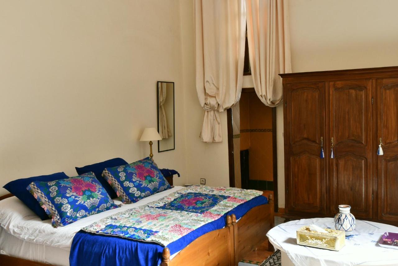 Riad Dar AlKATIB Meknès Bagian luar foto