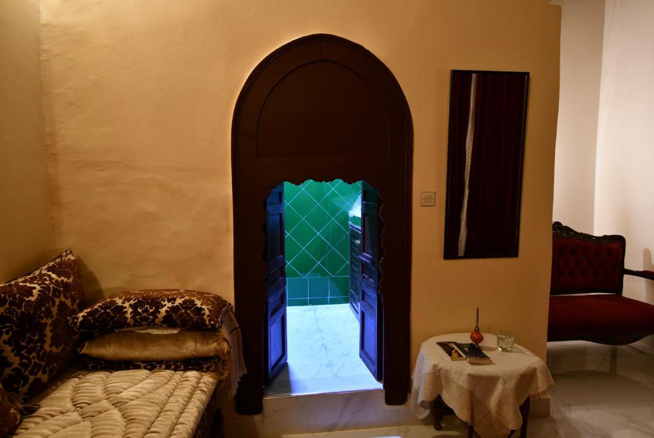 Riad Dar AlKATIB Meknès Bagian luar foto